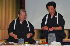 記者発表会では料理人や食の専門家による「チーム・ジャパン」から8名が紹介された