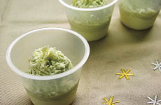 枝豆のモンブラン」（井上天極堂の冷凍野菜ペースト活用菓）