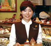 梅田雅子さん（カフェタナカ　タカシマヤ店）