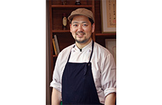 金田英継