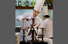 講師の新田雄大氏