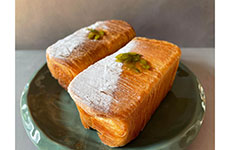 「スターバックス リザーブRカフェ」の「コルネッティ ティラミス」