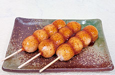 「一味だんご」制作＝内藤 隆氏