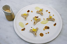 『Biscuit vapeur noisette et au yuzu』制作＝後藤裕一氏